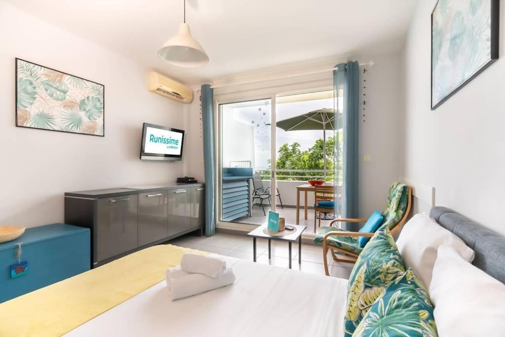Flamboyant - Studio 2 Personnes Avec Lit De Qualite Hoteliere Separable Pour Couple Ou Amis Avec Tres Belle Terrasse A 12 Min A Pied Ou 4 Min En Voiture Du Lagon De L'Ermitage - St Gilles Les Bains La Saline Le Bains Ngoại thất bức ảnh